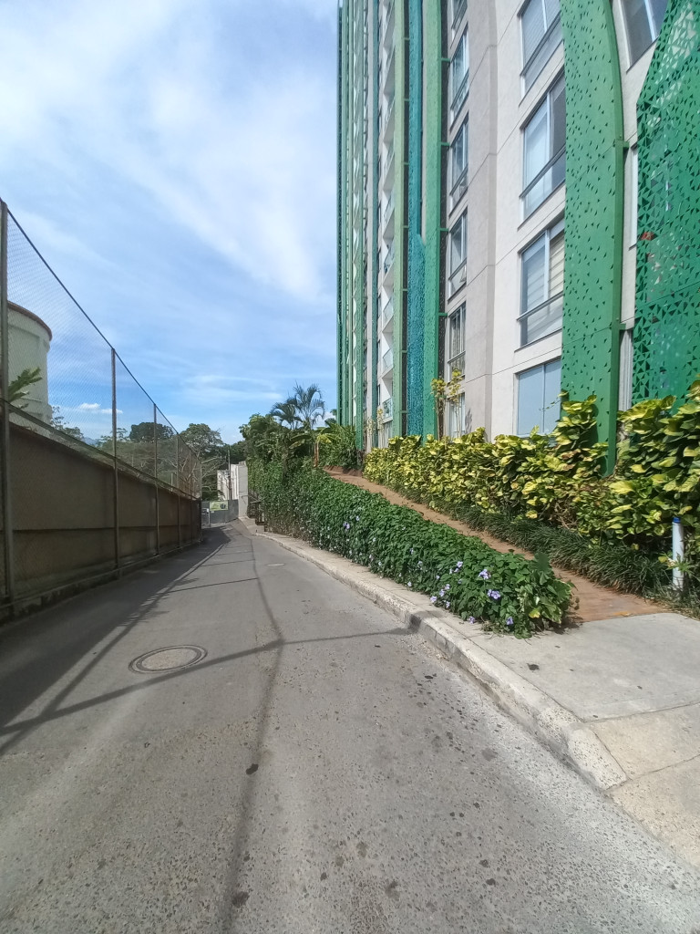 APARTAMENTO en ARRIENDO en BOSQUE SERENO PISO 12 — 2
