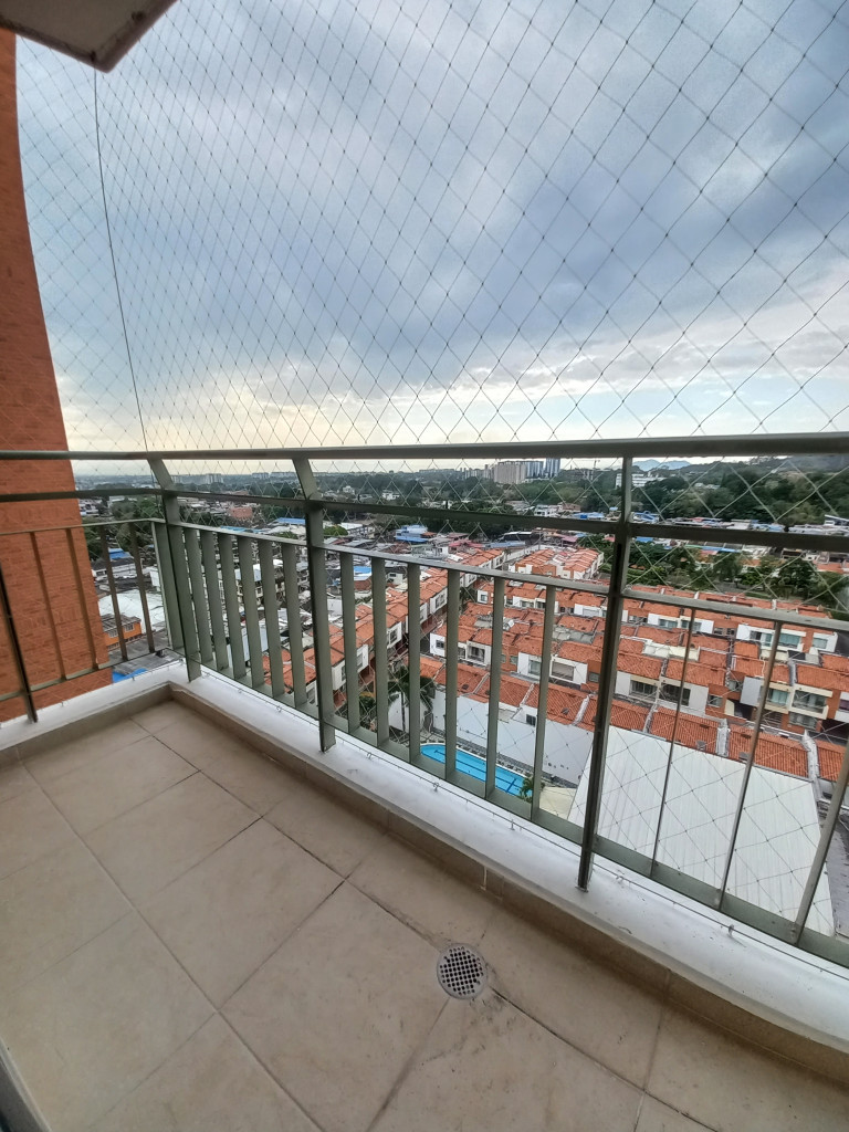 APARTAMENTO en ARRIENDO en TORREON PIEDRA PINTADA ETAPA 2 PISO 8 — 3