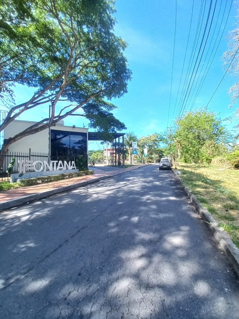 APARTAMENTO en ARRIENDO en FONTANA CAMPESTRE PISO 8