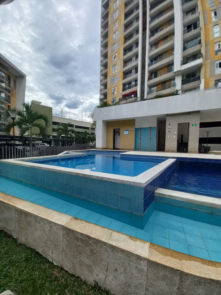 Apartaestudio En Arriendo - C.r Calatay Piso 2, Ibagué