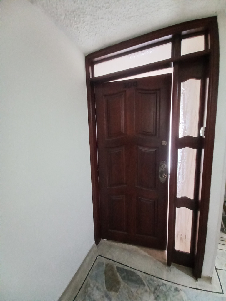 APARTAMENTO en VENTA en PRADOS DEL NORTE PISO 3 — 4