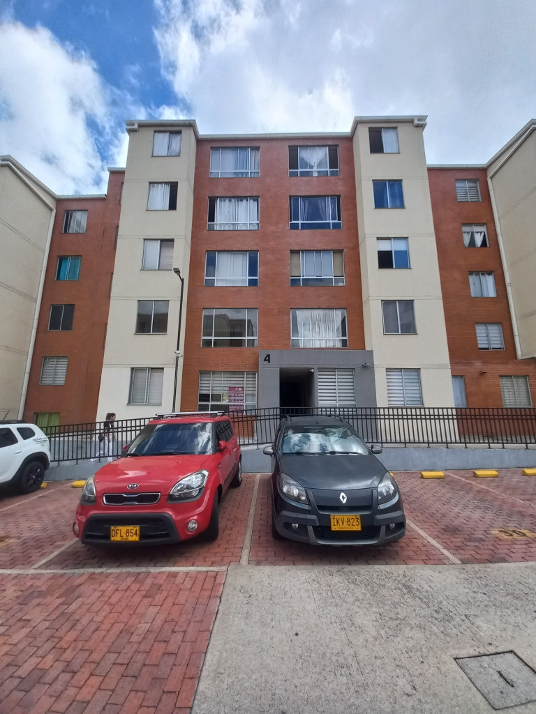APARTAMENTO en VENTA en CONJUNTO RESIDENCIAL CYMA PISO 2 — 5