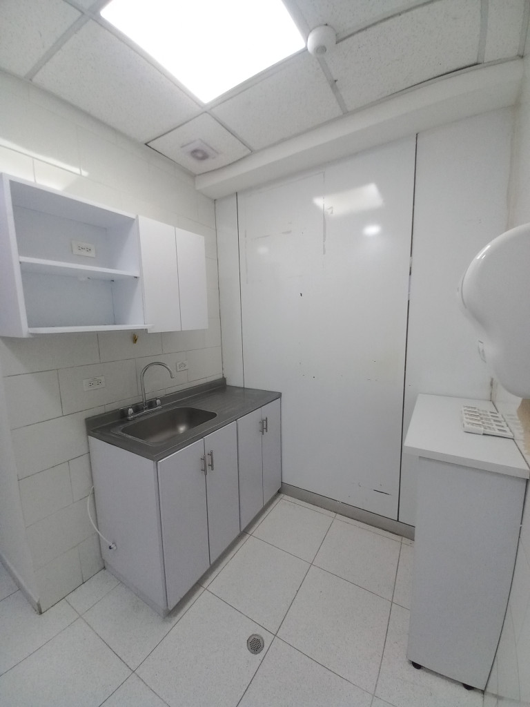 Local En Arriendo - F25 Business Center Piso 1, Ibagué