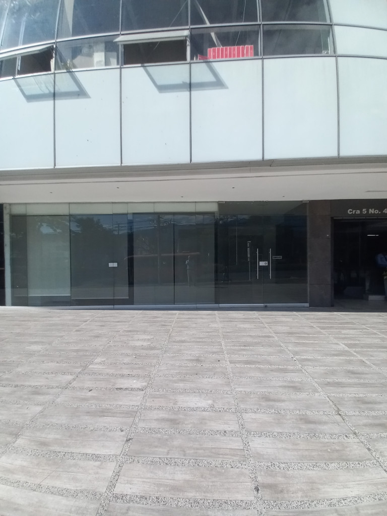 Local En Arriendo - F25 Business Center Piso 1, Ibagué