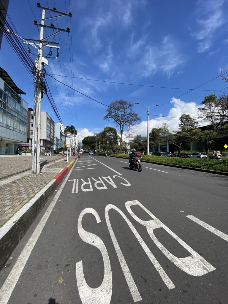 Local En Arriendo - F25 Business Center Piso 1, Ibagué