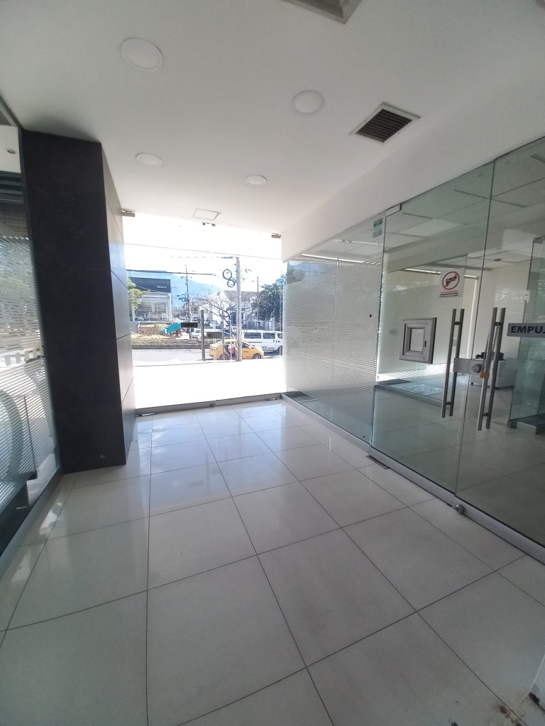 Local En Arriendo - F25 Business Center Piso 1, Ibagué
