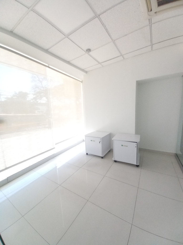 Local En Arriendo - F25 Business Center Piso 1, Ibagué