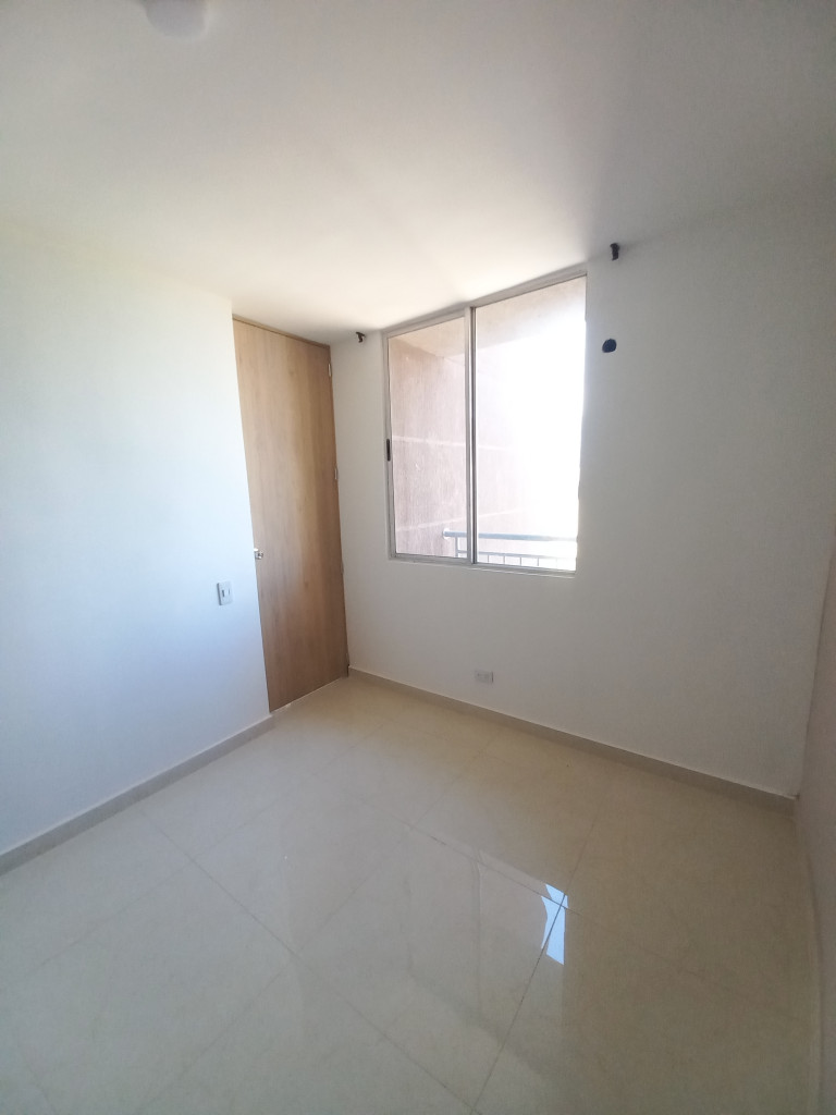 Apartamento En Arriendo - C.r Terra Santa Cruz Piso 8, Ibagué