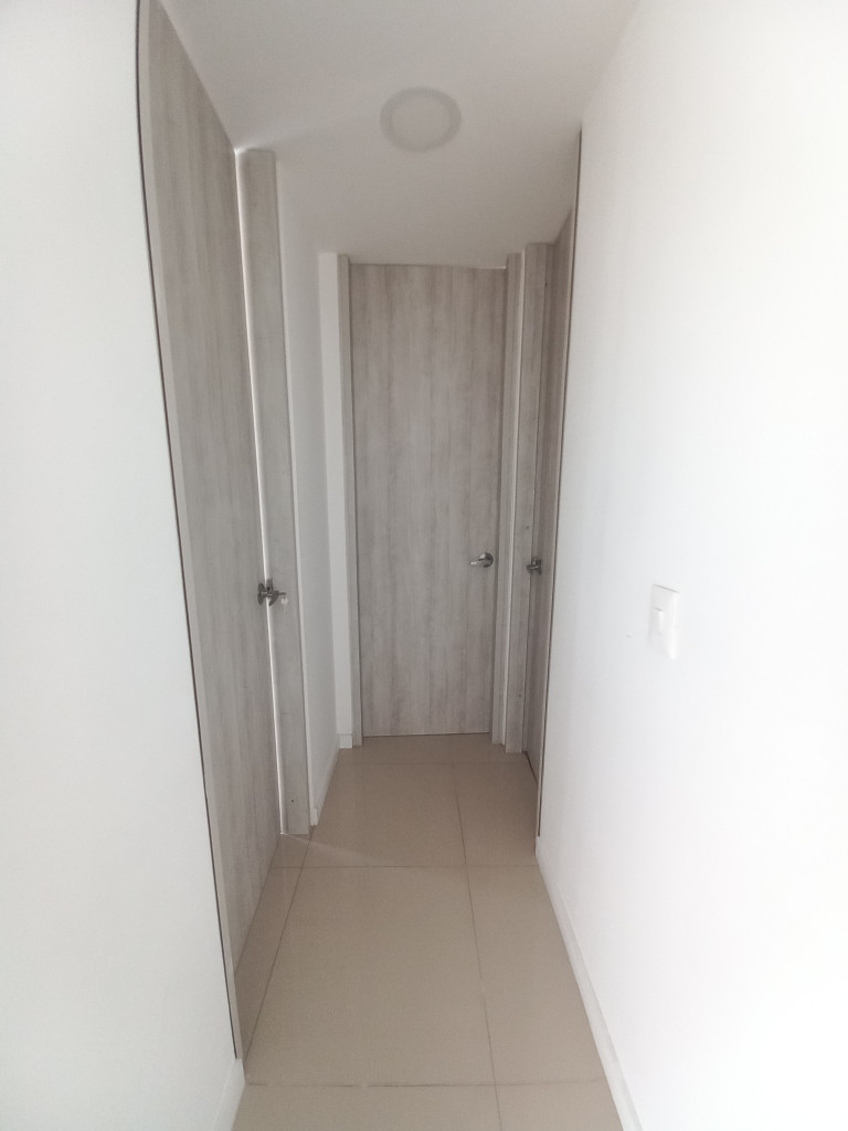 Apartamento En Venta - Edificio Rosales 64 Piso 8, Ibagué
