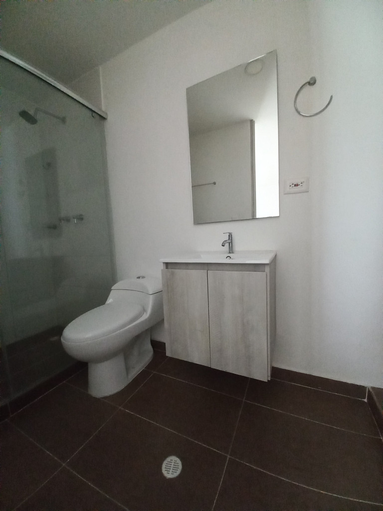 Apartamento En Venta - Edificio Rosales 64 Piso 8, Ibagué