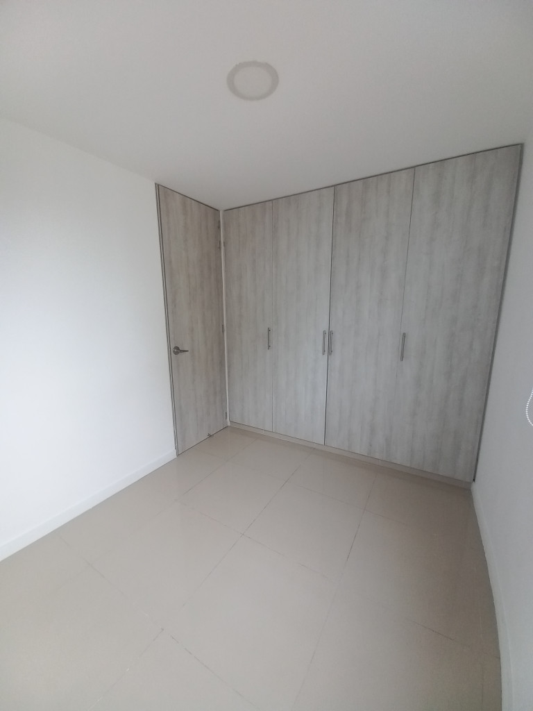 Apartamento En Venta - Edificio Rosales 64 Piso 8, Ibagué