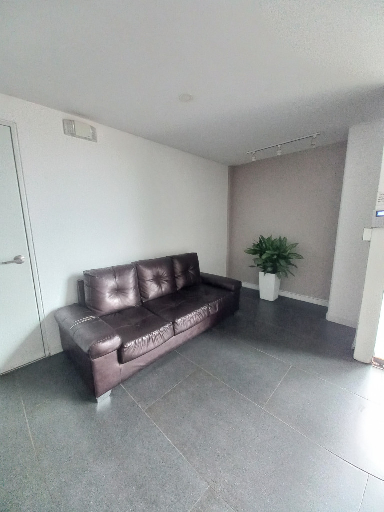 APARTAMENTO en VENTA en EDIFICIO ROSALES 64 PISO 8 — 4