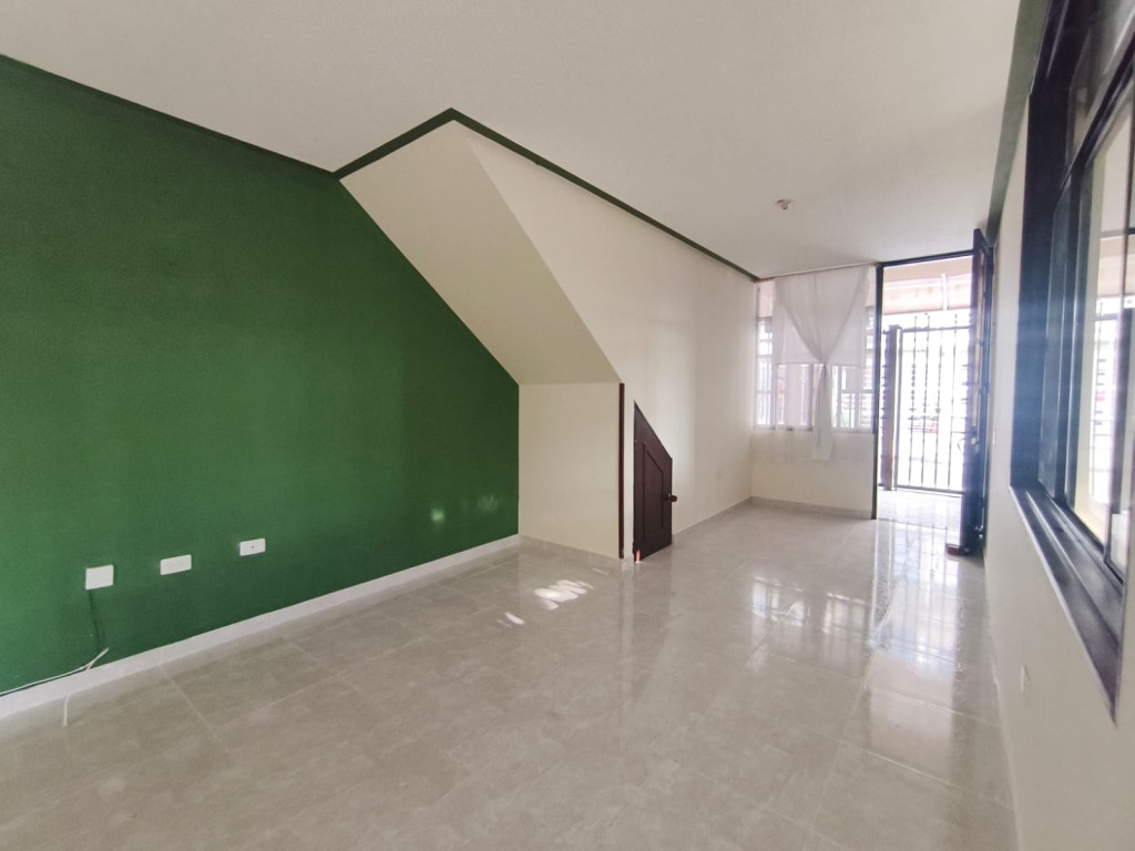 APARTAMENTO en ARRIENDO en SAN FRANCISCO PISO 1 (SECTOR LA PAMPA) — 3