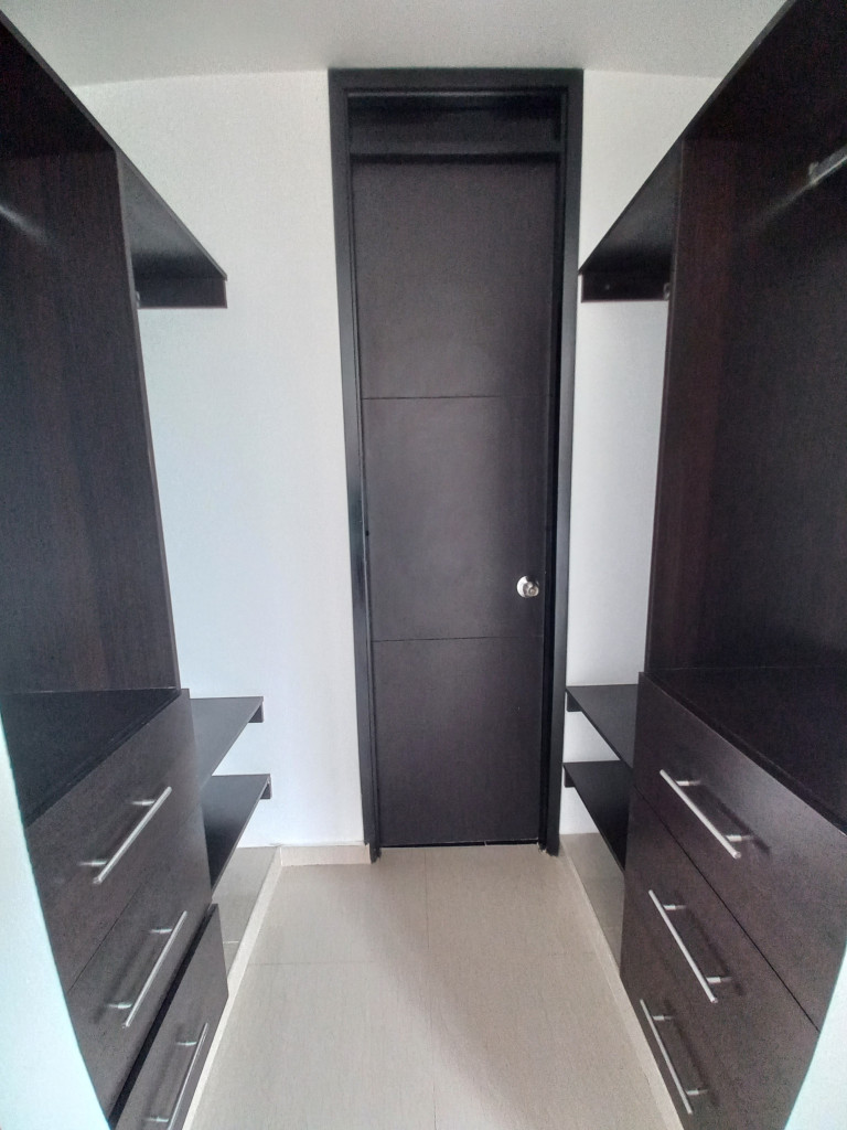 Apartamento En Arriendo/Venta - C.r Veracruz Piso 8, Ibagué