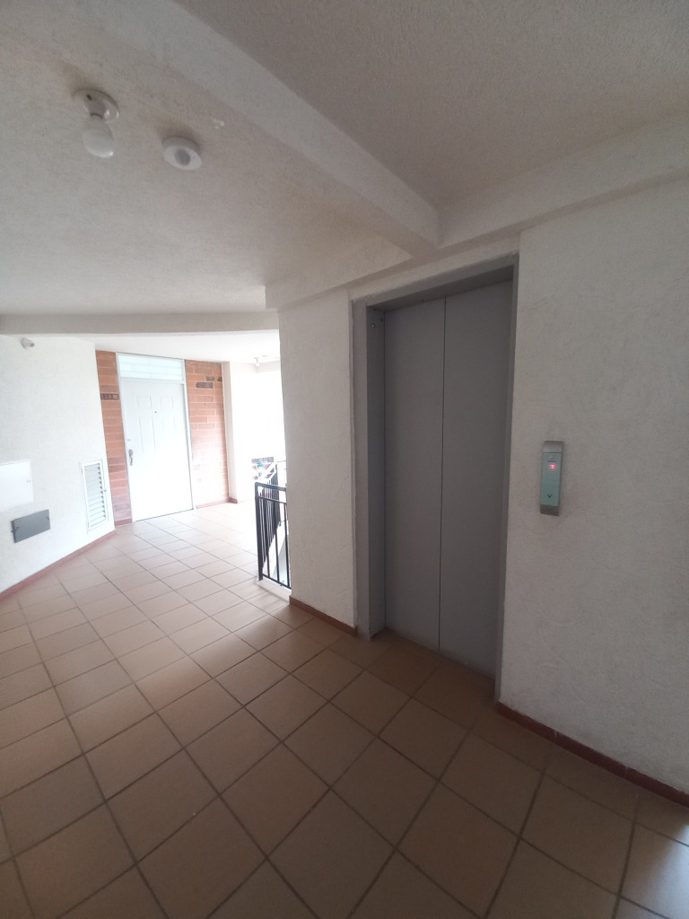 Apartamento En Arriendo/Venta - C.r Veracruz Piso 8, Ibagué