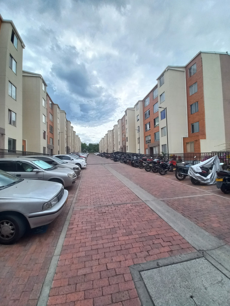 Apartamento En Venta - Cyma ||  Piso 2, Ibagué