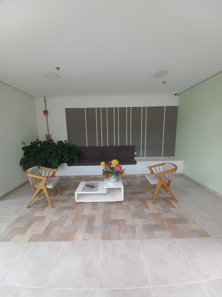 APARTAMENTO en VENTA en CYMA || PISO 2 — 4