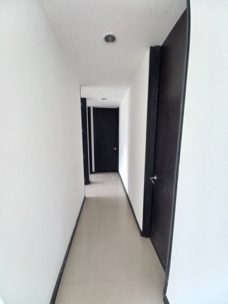 Apartamento En Arriendo - Edificio Balcones De Provenza Piso 4, Ibagué