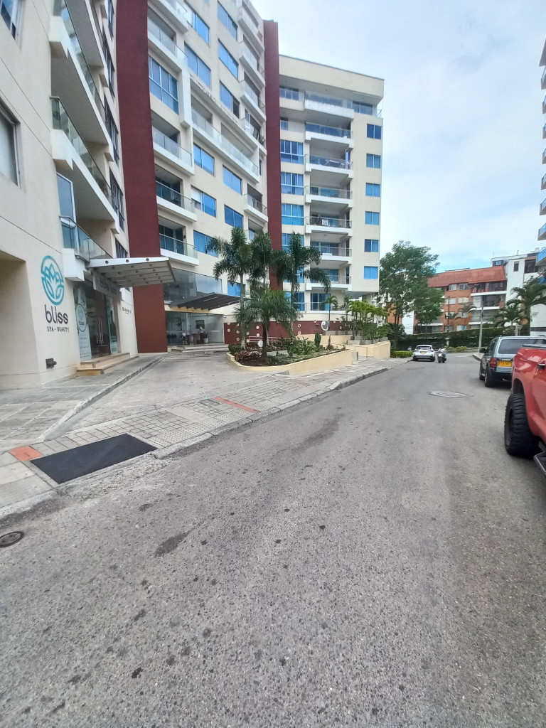 APARTAMENTO en ARRIENDO en EDIFICIO BALCONES DE PROVENZA PISO 4
