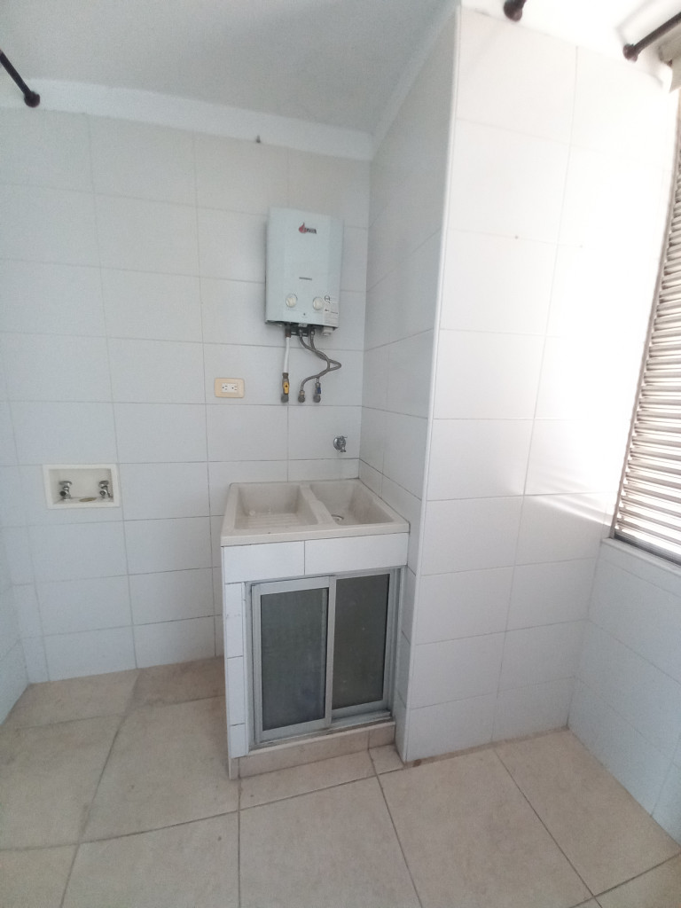 Apartamento En Arriendo - Edificio Balcones De Provenza Piso 4, Ibagué