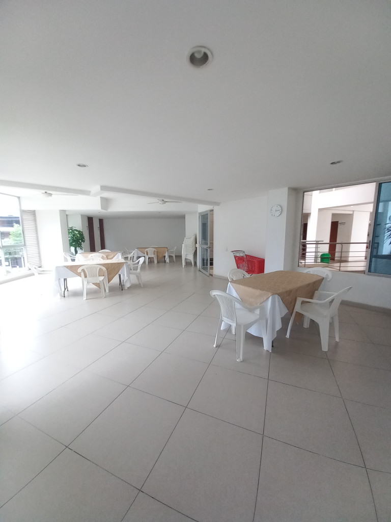 Apartamento En Arriendo - Edificio Balcones De Provenza Piso 4, Ibagué