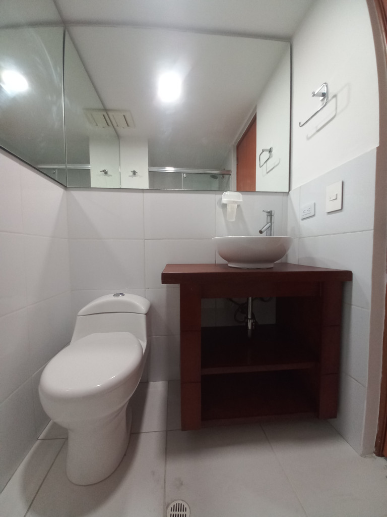 Apartamento En Arriendo - C.r Riviera Piso 2, Ibagué