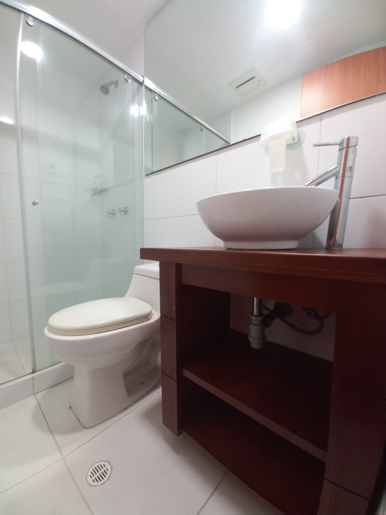 Apartamento En Arriendo - C.r Riviera Piso 2, Ibagué