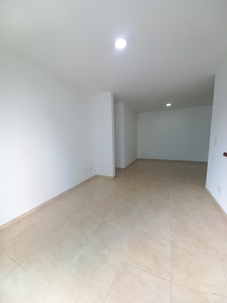 Apartamento En Arriendo - C.r Riviera Piso 2, Ibagué