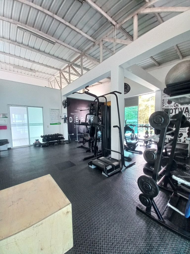 Apartamento En Arriendo - C.r Riviera Piso 2, Ibagué