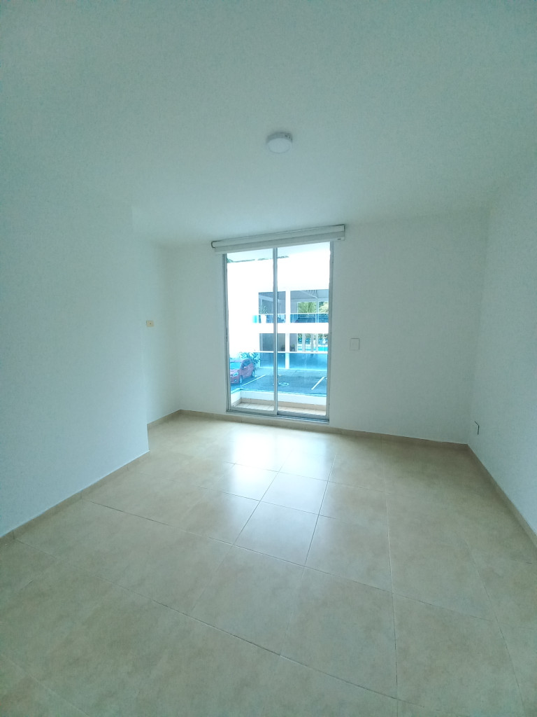 Apartamento En Arriendo - C.r Riviera Piso 2, Ibagué
