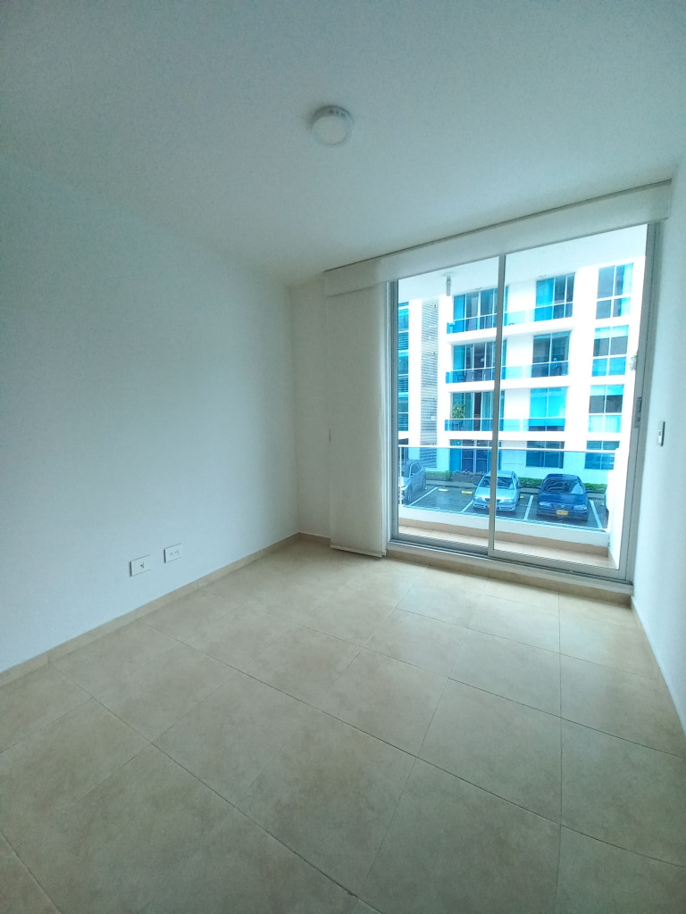 Apartamento En Arriendo - C.r Riviera Piso 2, Ibagué