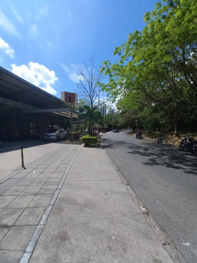 APARTAMENTO en ARRIENDO en C.R FORTEZZA || PISO 7 — 2