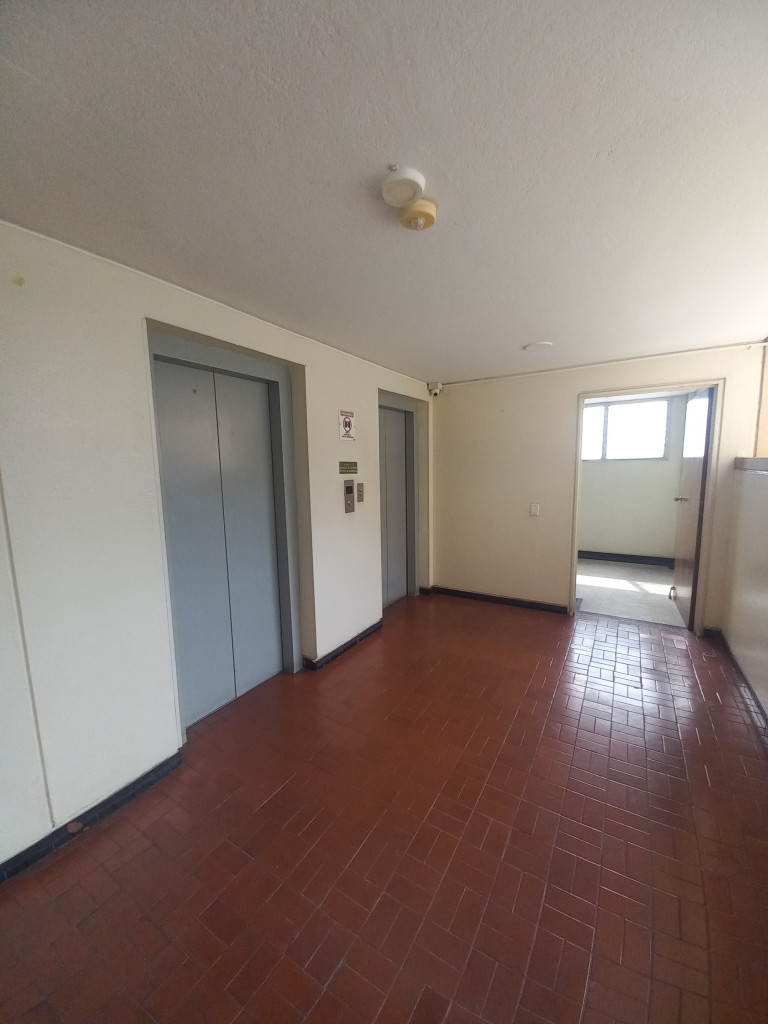 APARTAMENTO en VENTA en EDIFICIO BCH APARTAMENTO DUPLEX  PISO 9 — 5