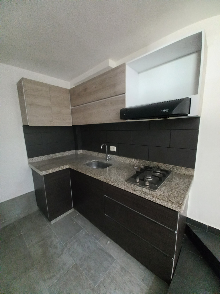 Apartaestudio En Arriendo - Apartaestudio Duplex Casa Club, Ibagué