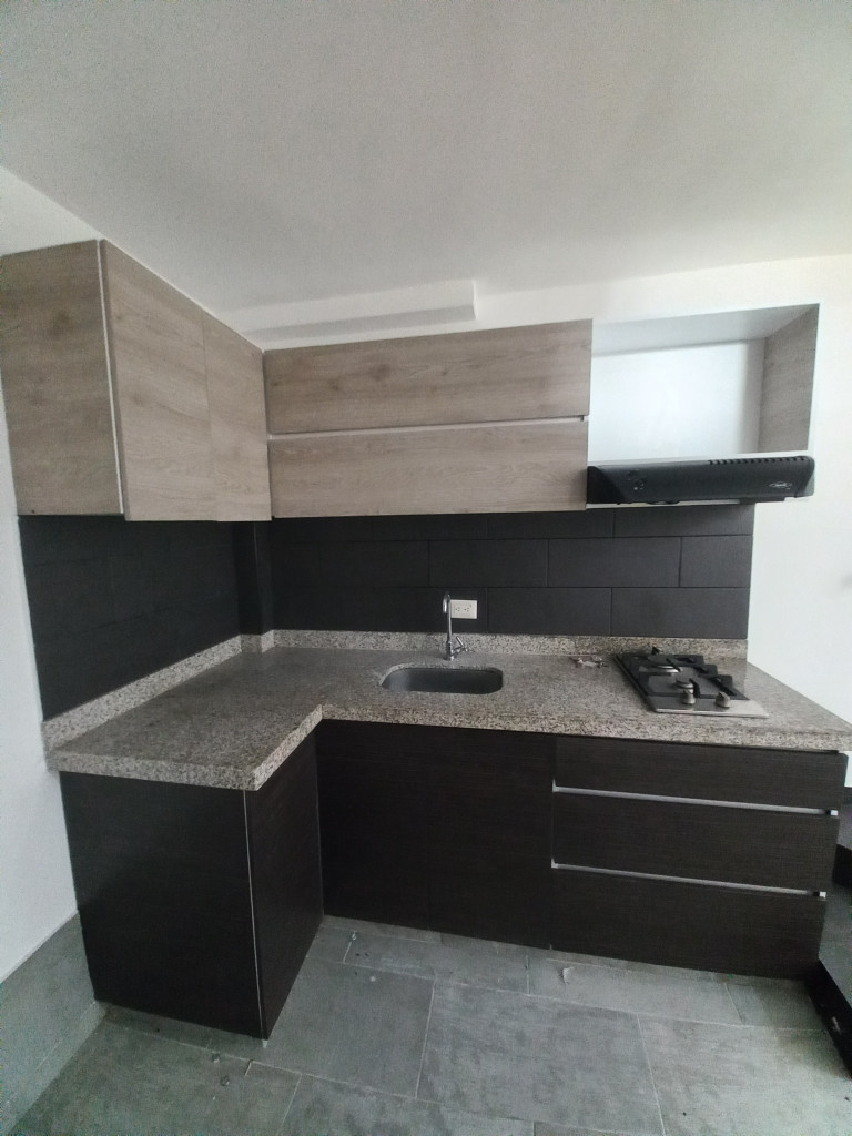 Apartaestudio En Arriendo - Apartaestudio Duplex Casa Club, Ibagué