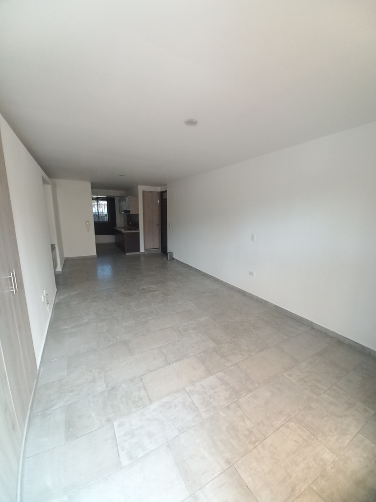 Apartaestudio En Arriendo - Apartaestudio Casa Club Piso 2, Ibagué