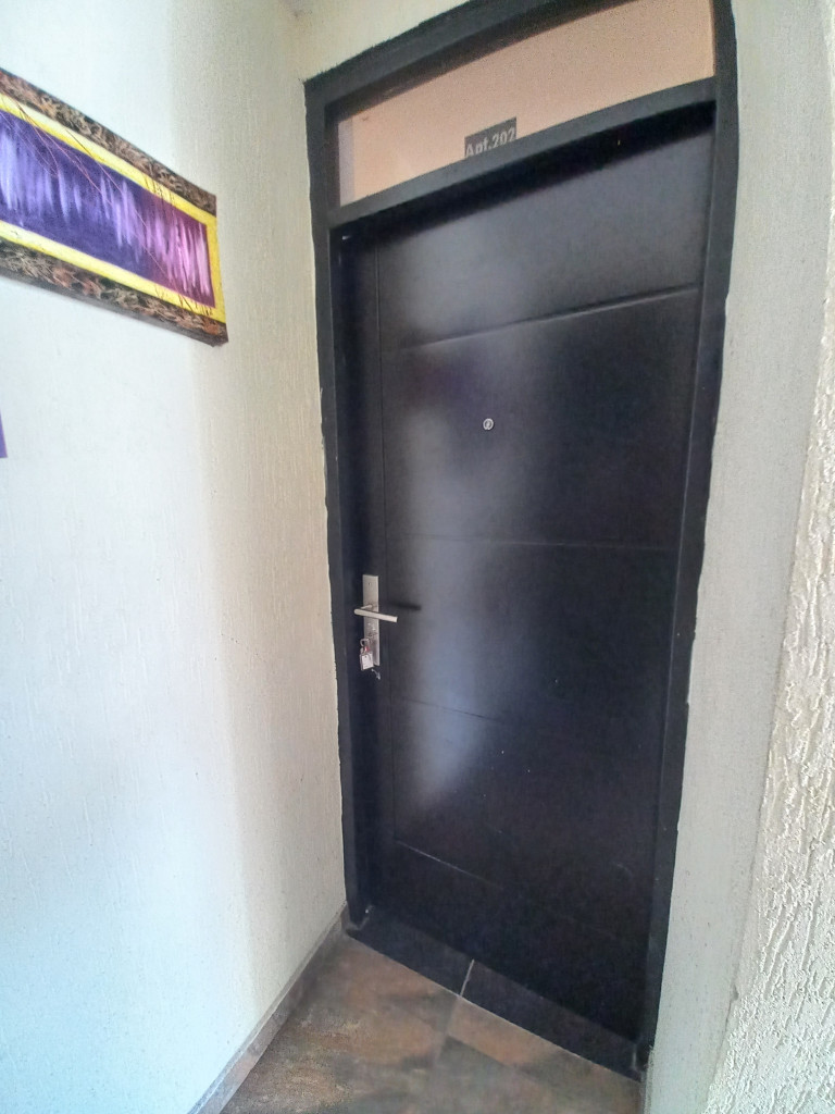 APARTAESTUDIO en ARRIENDO en APARTAESTUDIO CASA CLUB PISO 2 — 5