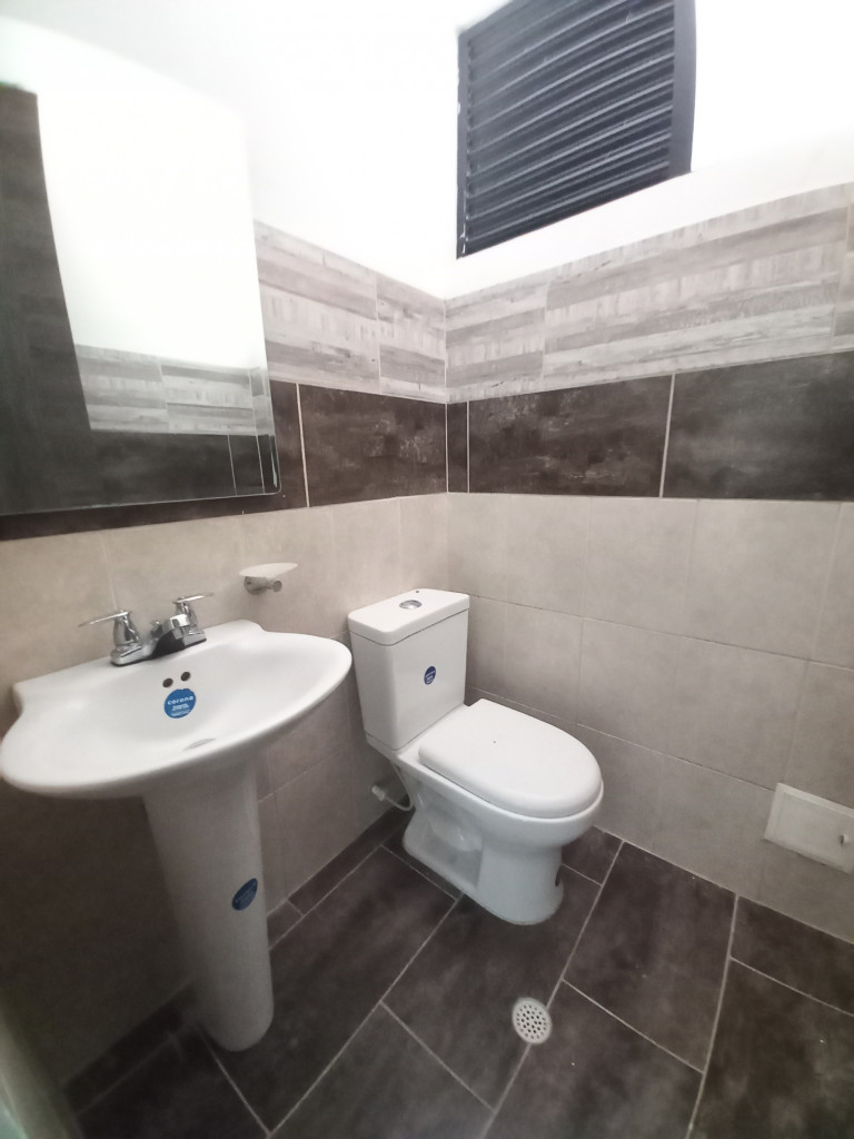 Local En Arriendo - Local Casa Club Piso 1, Ibagué