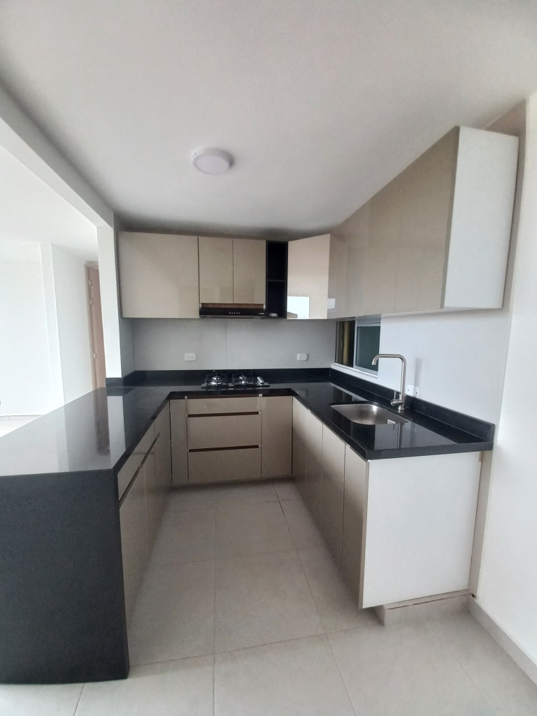Apartamento En Arriendo - Yari Hacienda Santa Cruz Piso 4, Ibagué
