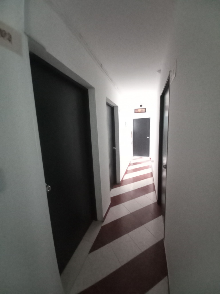 Casa En Venta - La Castellana Dos Casas En Una Comerciales, Ibagué