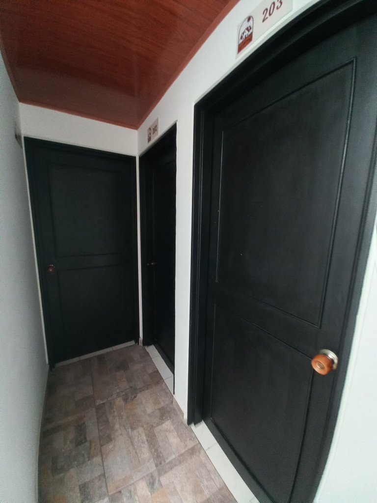 Casa En Venta - La Castellana Dos Casas En Una Comerciales, Ibagué