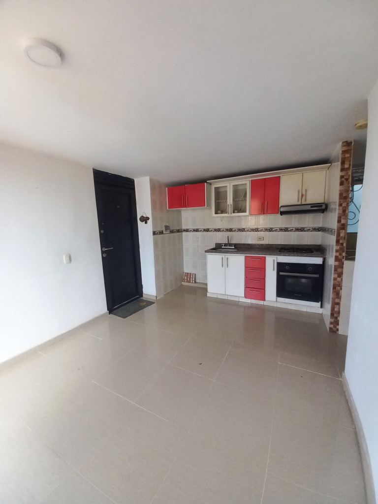 Apartamento En Arriendo - C.r Almendros Piso 4, Ibagué