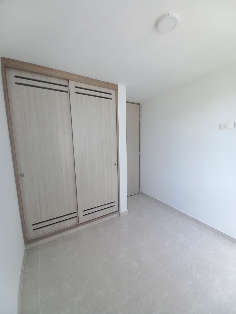 Apartamento En Arriendo - C.r Bosque Reservado Piso 12, Ibagué
