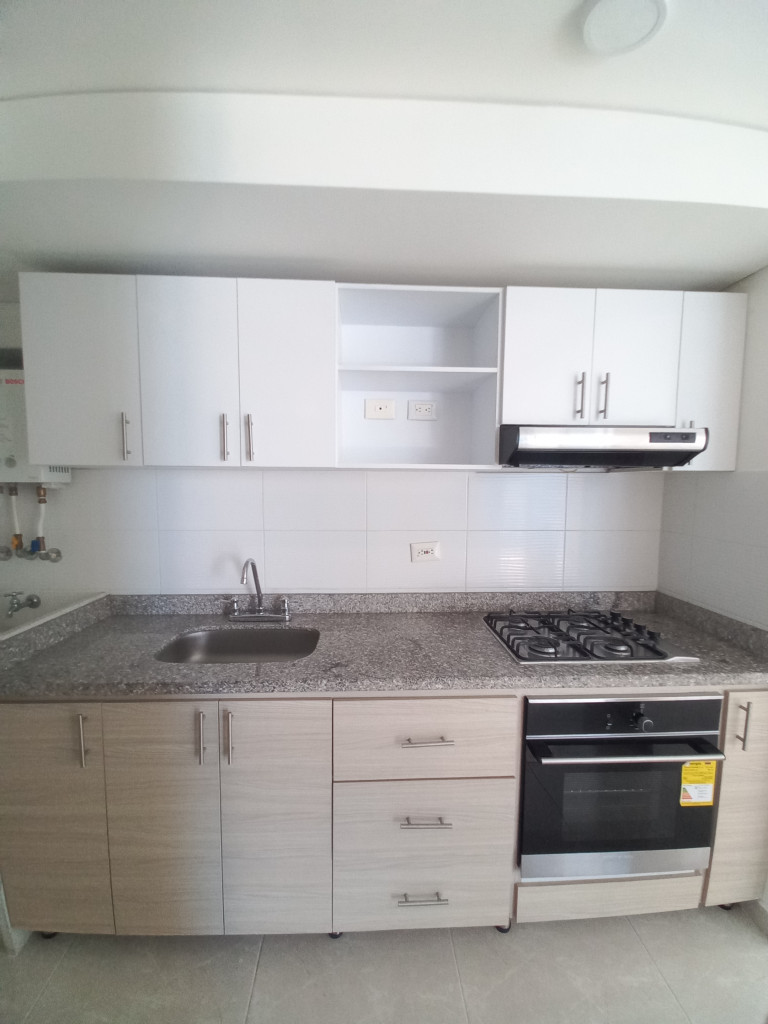 Apartamento En Arriendo - C.r Bosque Reservado Piso 12, Ibagué