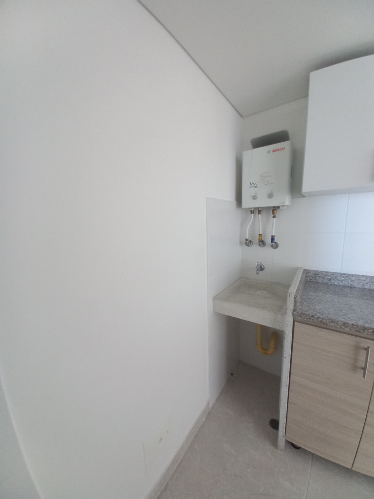 Apartamento En Arriendo - C.r Bosque Reservado Piso 12, Ibagué