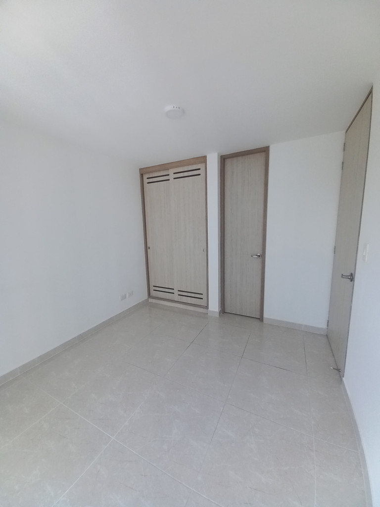 Apartamento En Arriendo - C.r Bosque Reservado Piso 12, Ibagué