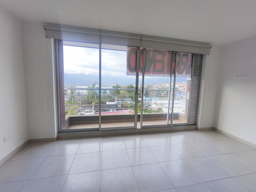 APARTAESTUDIO en ARRIENDO en CONJUNTO RESIDENCIAL COLINAS DE MANILA PISO 8 — 3