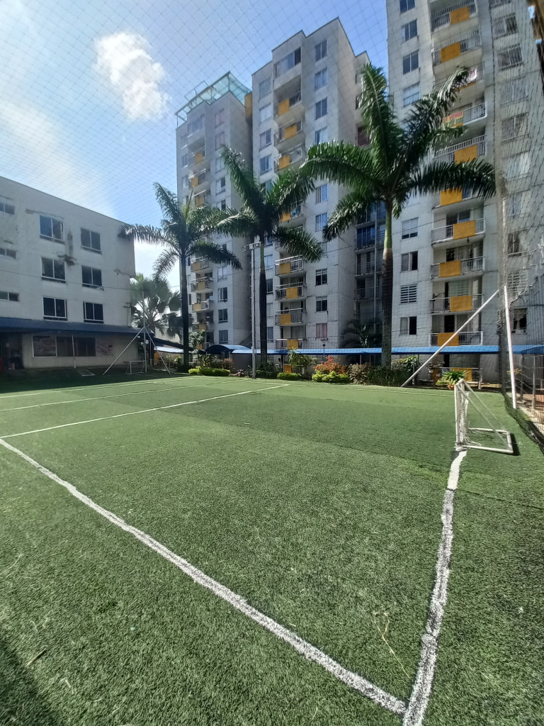 Apartamento En Arriendo - C.r Yerbabuena Piso 4, Ibagué
