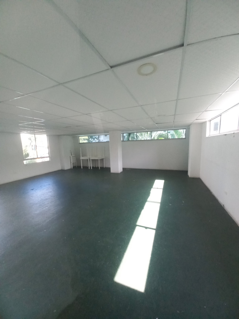 Apartamento En Arriendo - C.r Yerbabuena Piso 4, Ibagué