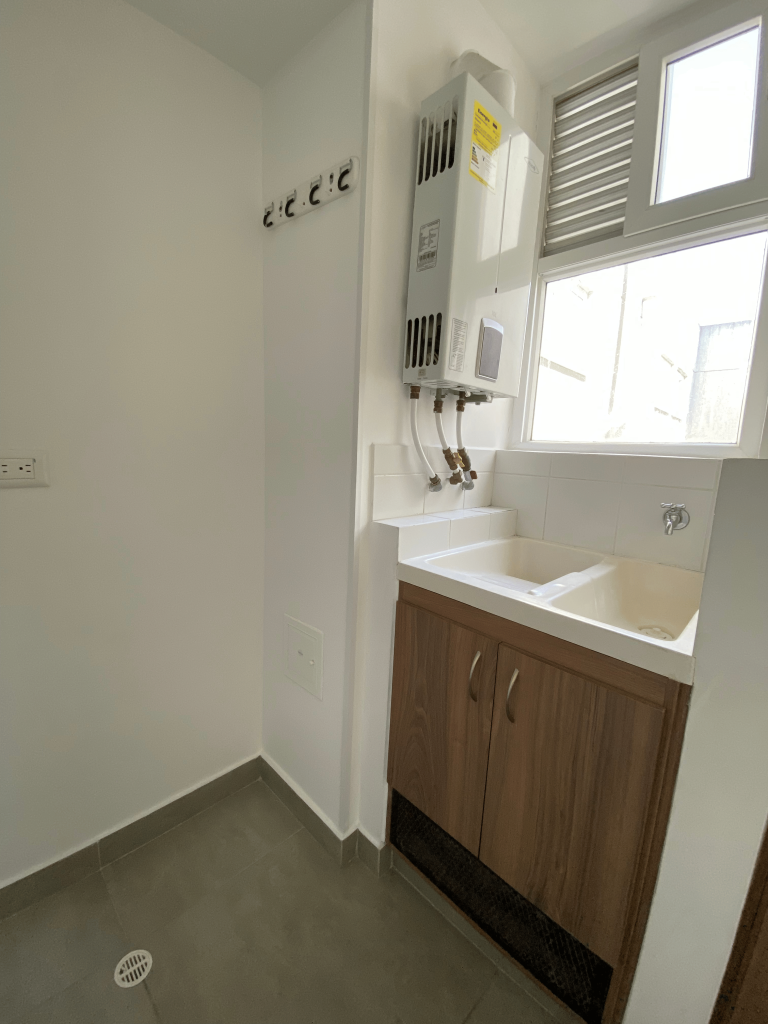 Apartamento En Arriendo - C.r Bosque San Angel Piso 12, Ibagué